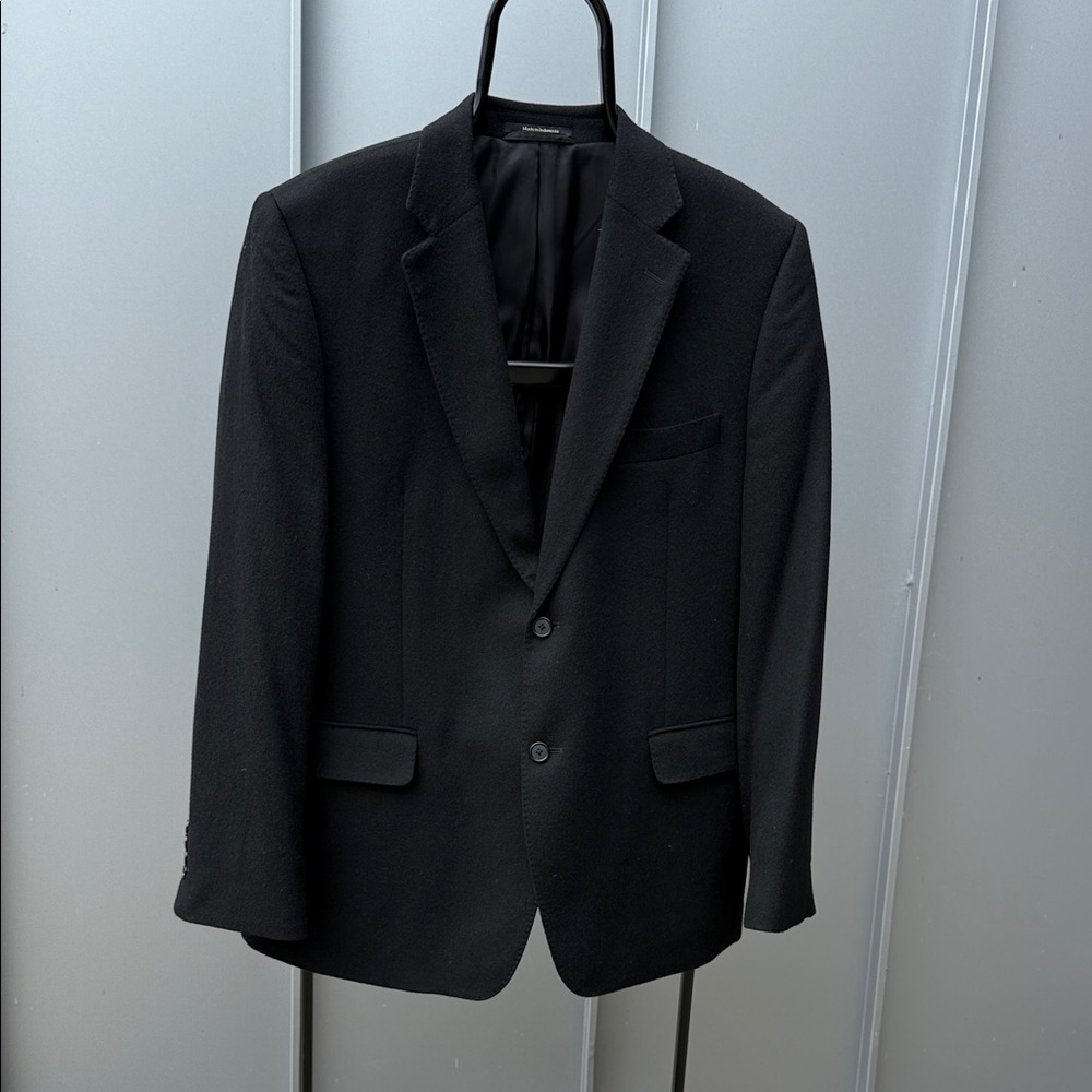 Classic Black Men's luxurious lined cashmere Blazer